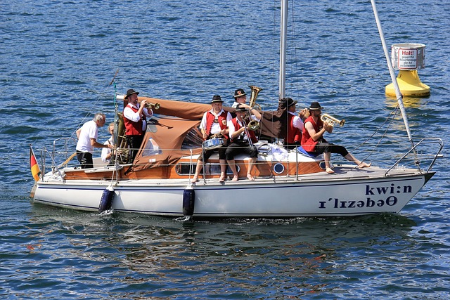 皇馬主動向 皇馬主動向